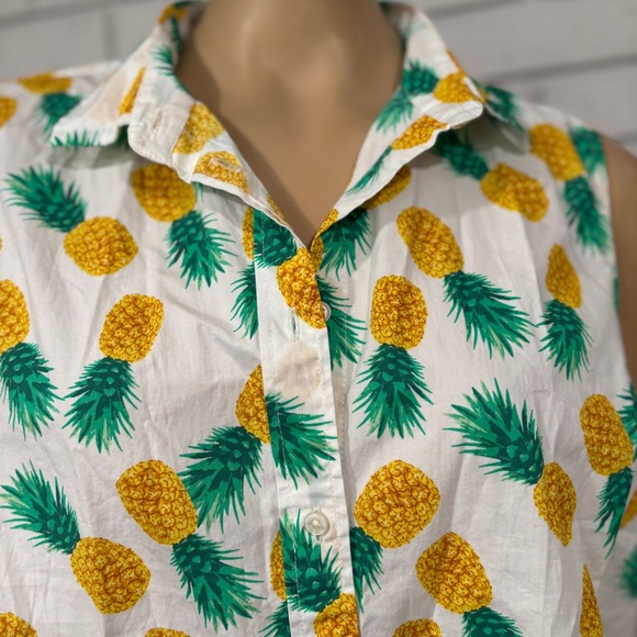 J.Crew Factory Sleeveless Shirt - Pineapple Print,‎ Lightweight, Breezy - Picture 7 of 9